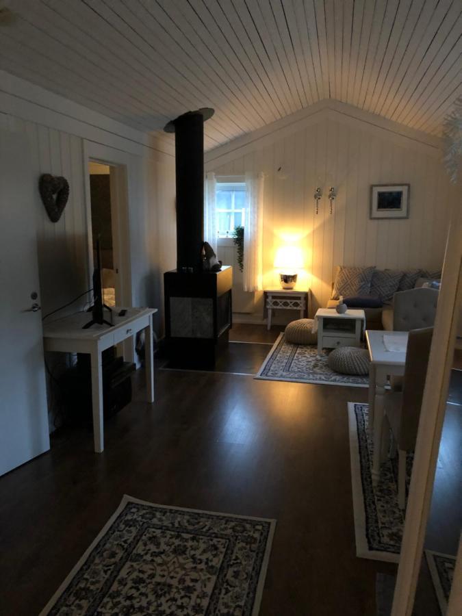 Hällestrand Cottage Makrillen Strömstad Exteriör bild